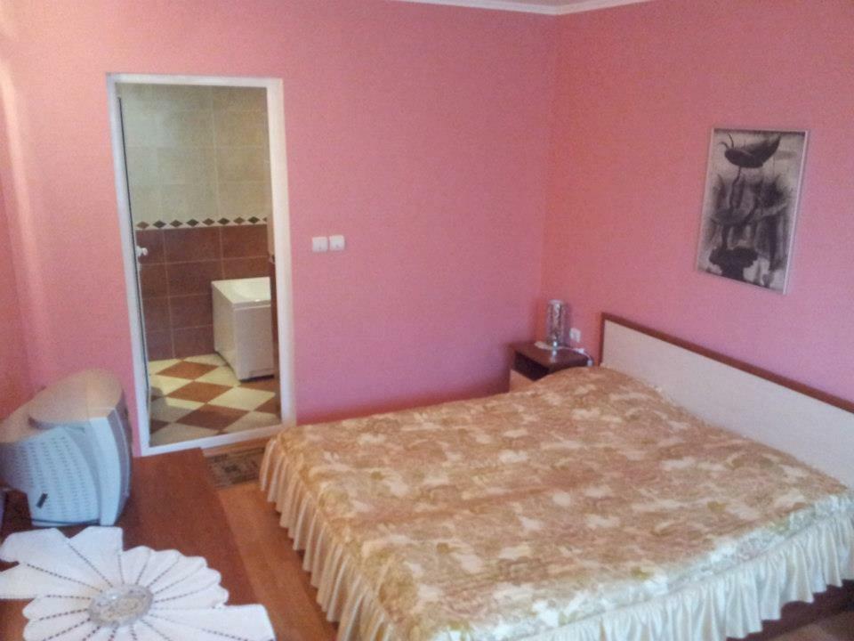 Hotel Triumph Nova Zagora Esterno foto